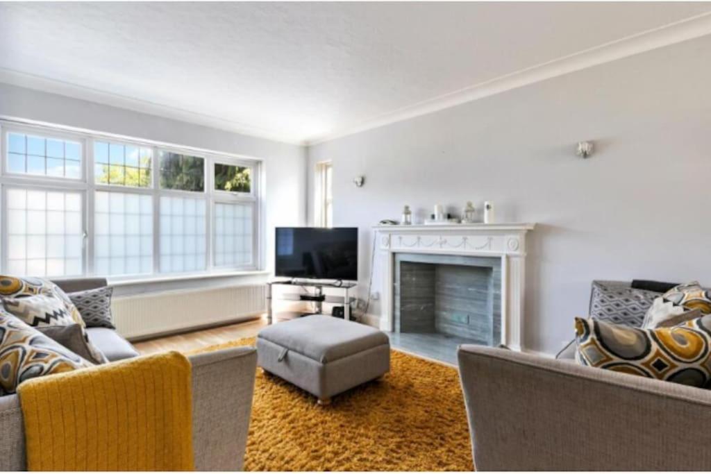 Large Family Home Near Richmond Park New Malden Esterno foto
