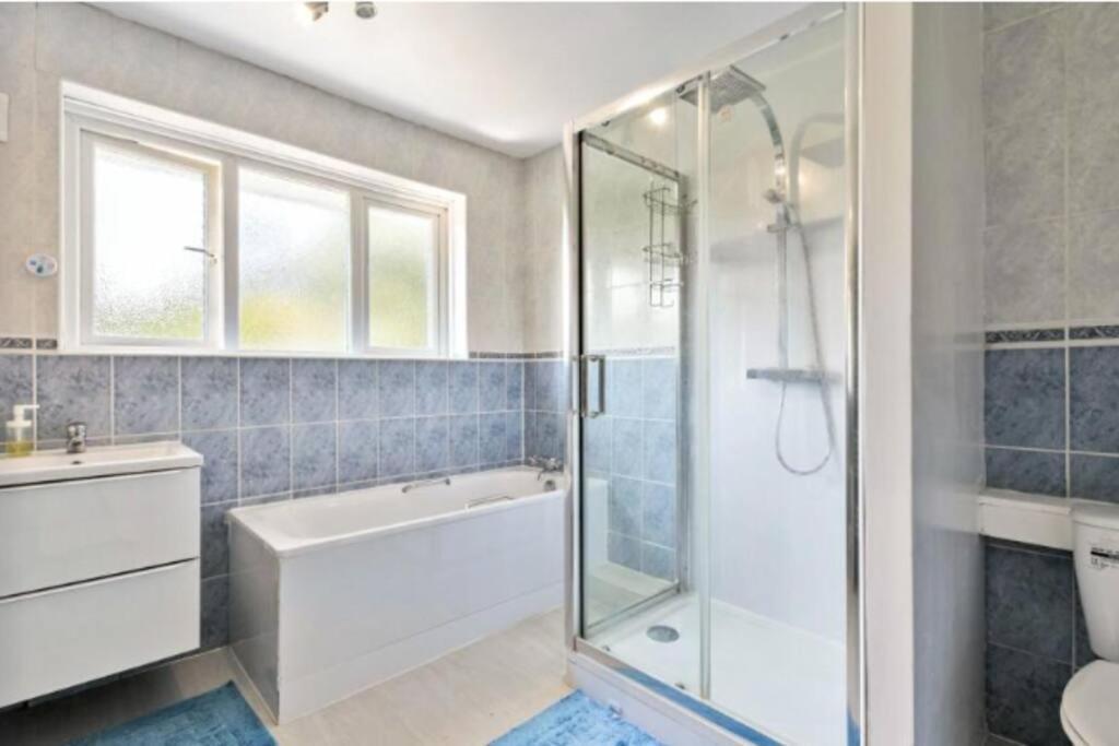 Large Family Home Near Richmond Park New Malden Esterno foto