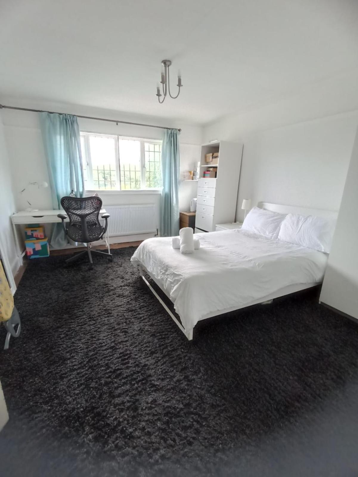 Large Family Home Near Richmond Park New Malden Esterno foto