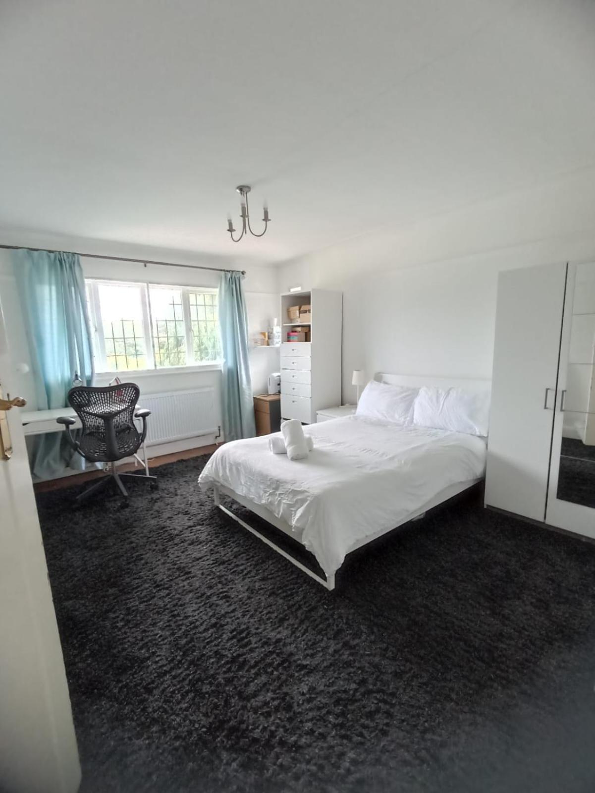 Large Family Home Near Richmond Park New Malden Esterno foto